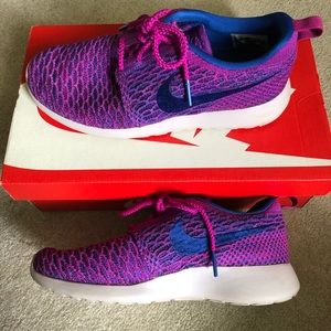 Women’s Roshe One Flyknit